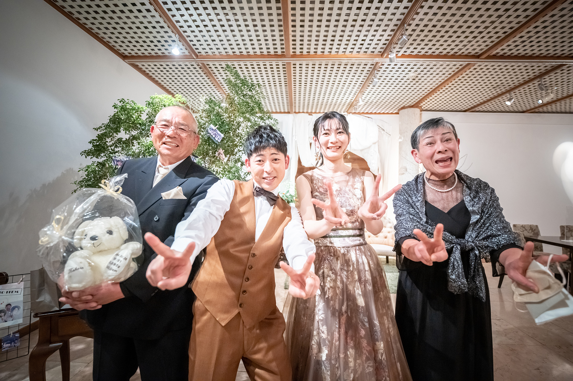 新郎新婦と親御様
