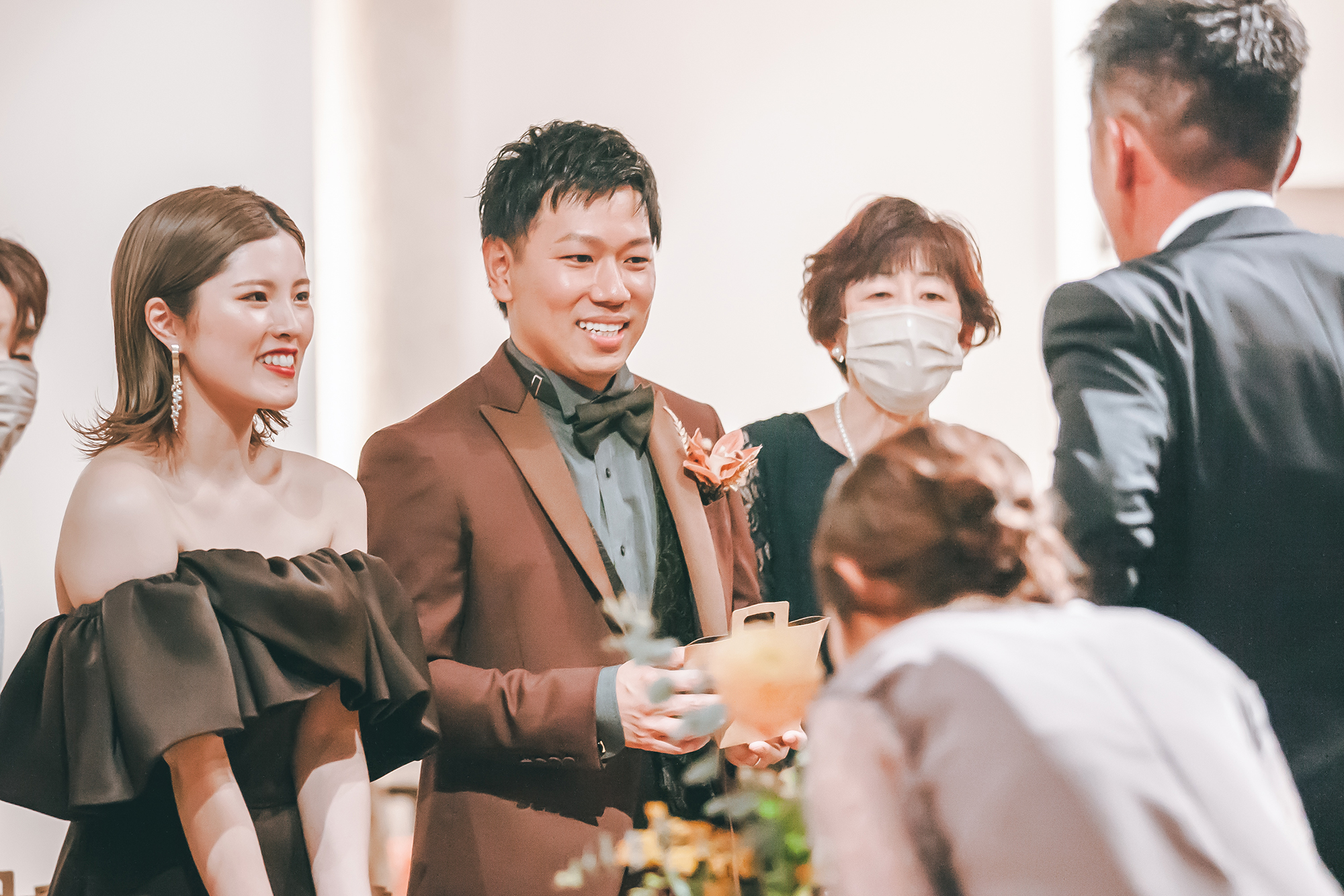 新郎新婦　送賓