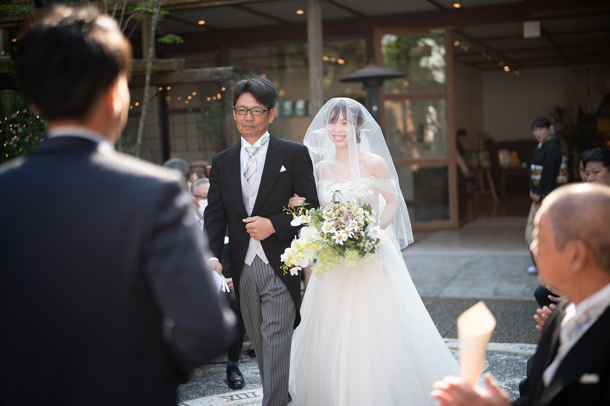 新婦　バージンロード