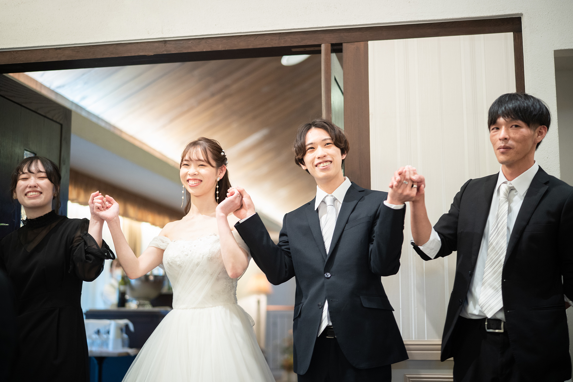 新婦　退場